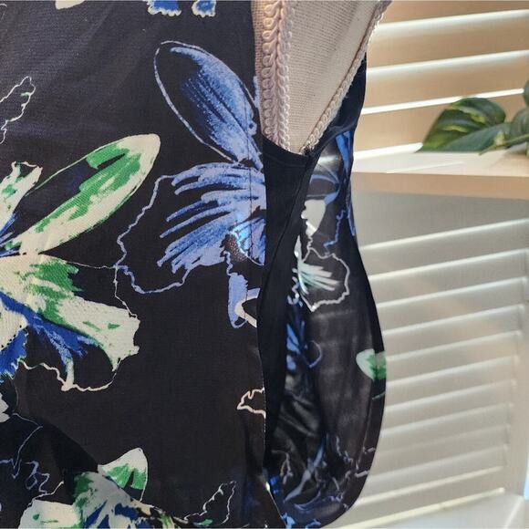 DU JOUR NEW BLUE FLORAL MAXI DRESS SIZE XXS (See measurements  could fit larger) - Picture 2 of 8